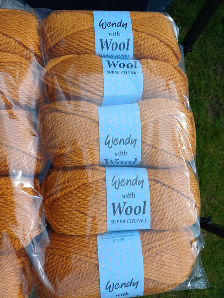 WENDY WITH 20% PURE WOOL SUPER CHUNKY KNITTING WOOL YARN 5X100g Various Colours