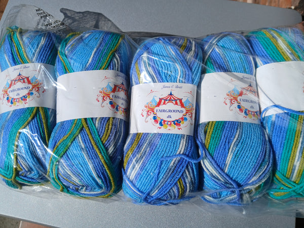 JAMES BRETT FAIRGROUND BABY DOUBLE KNITTING WOOL YARN 5X100G RANDOM PRINT DYE G6