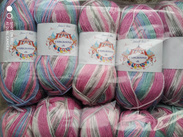 JAMES BRETT FAIRGROUND BABY DOUBLE KNITTING WOOL YARN 5X100G RANDOM PRINT DYE G6