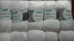 GRUNDL Happy Uni ANTI-PILLLING Double Knitting Wool Yarn 5X100G Balls Various Colours to choose New