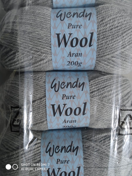 WENDY TRADITIONAL ARAN 100% BRITISH KNITTING WOOL 5X200G BALLS 8 VARIOUS COLOURS