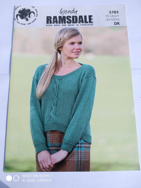 WENDY WOOL DOUBLE KNITTING PATTERN 5762 CHILDS STRIPED SWEATER CREW OR POLO NECK