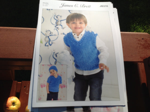 WENDY DOUBLE KNITTING WOOL KNITTING PATTERN LEAFLET 5517 Ladies Cabled Cardigan