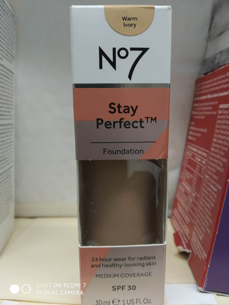 BOOTS N07 STAY PERFECTION FOUNDATION 30ml MEDIUM COVERAGE SPF30 VARIOUS COLOUR SHADES NEW