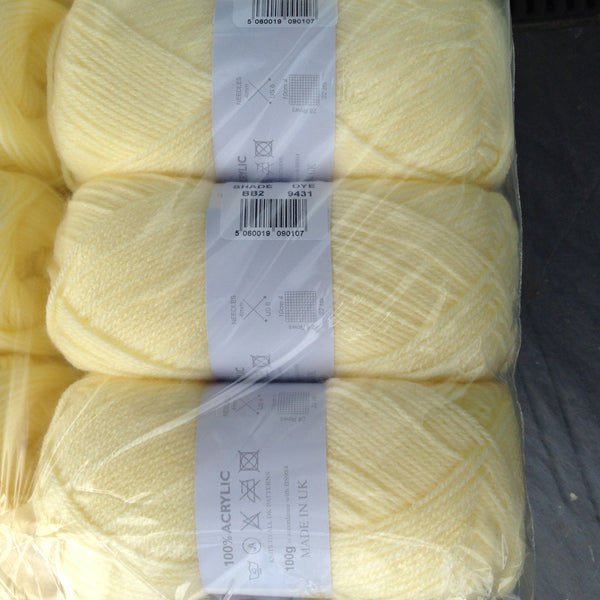 JAMES BRETT BABY SUPERSOFT DOUBLE KNITTING WOOL YARN 5X100G VARIOUS COLOURS CHOOSE.