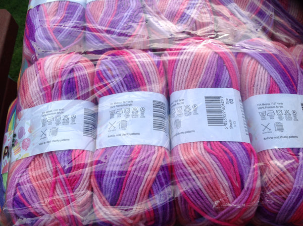 5 X100 GRAM BALLS OF JAMES C BRETT PARTY TIME CHUNKY KNITTING WOOL YARN.IN VARIOUS COLOURS