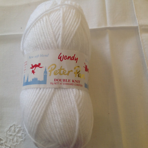 WENDY PETER PAN DOUBLE KNITTING WOOL YARN 5X50G BALLS 13 VARIOUS COLOURS AVAILABLE