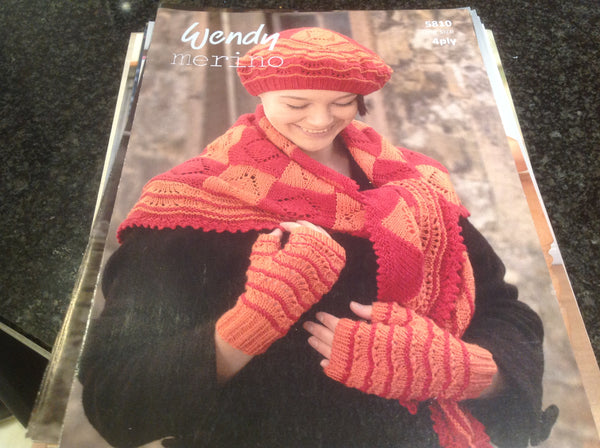 WENDY RAMSDALE WOOL DOUBLE KNITTING PATTERN 5788 LADIES LONG AND SHORT SLEEVE CARDIGAN NEW