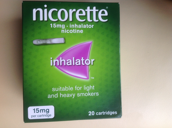 ONE BOX NICORETTE INVISIPATCH STEP1 CONTAINS 14 PATCHES 25mg EXPIRY SEPTEMBER 2022.